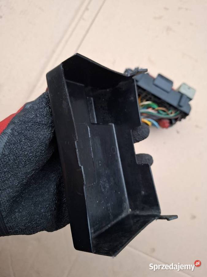 Skrzynka bezpieczników Fiat 126p Maluch EL Strzelce Opolskie