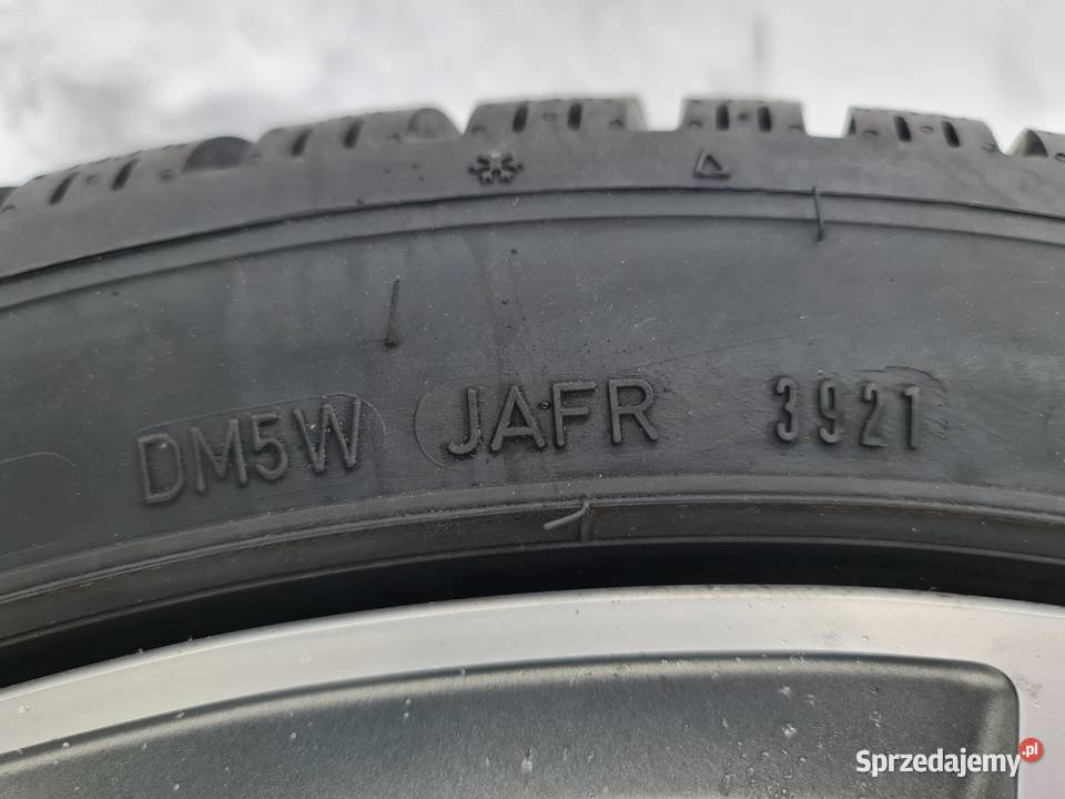 Komplet kół zimowych 19 Audi 25540 R19 Dunlop Stargard sprzedam