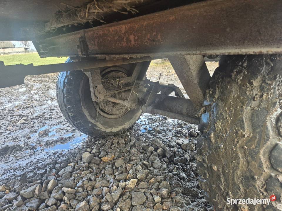 Rozrzutnik obornikaa jednoosiowy 25t Rozrzutniki obornika Piotrowice sprzedam