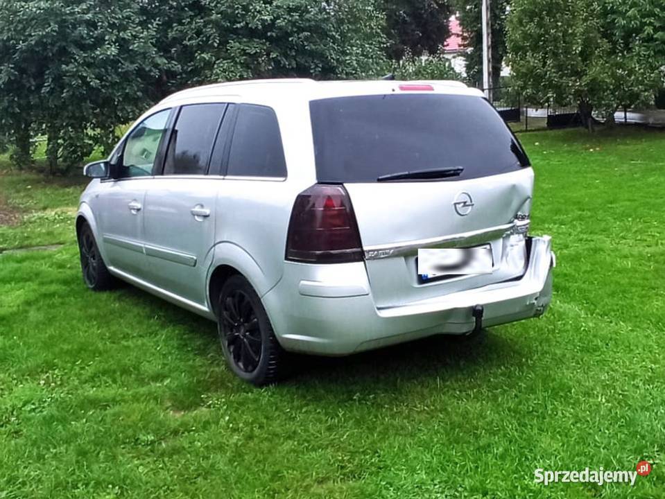Opel zafira b 2008 19 uszkodzony dolnośląskie Wiązów