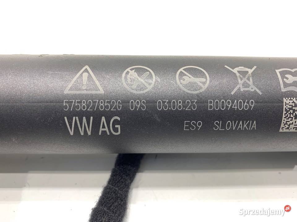 SIŁOWNIK TELESKOP KLAPY PRAWY CUPRA ATECA osobowe