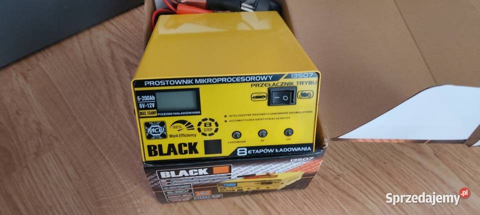 Prostownik mikroprocesorowy 12V6V do samochodów Łomianki sprzedam