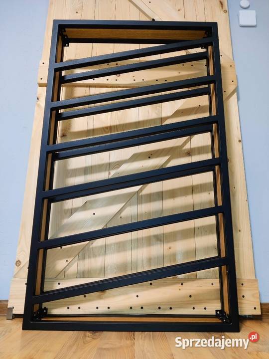 Regał wiszący na wino rękodzieło Loft 12 win