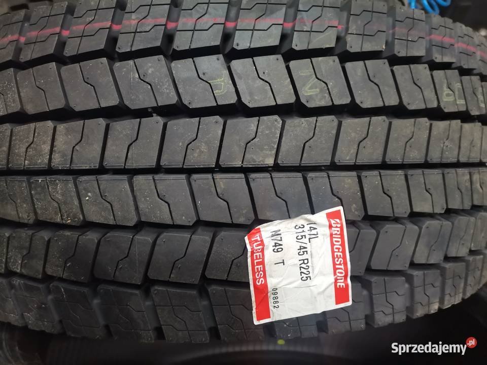 31545R225 Bridgestone M749 oryg Wolsztyn