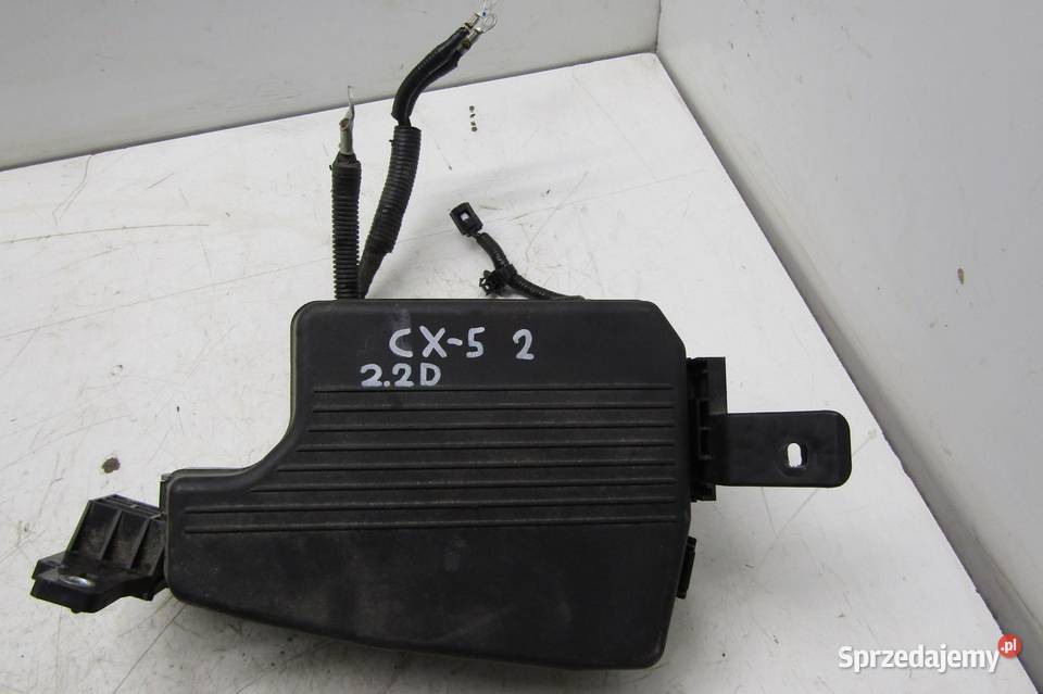 SKRZYNKA BEZPIECZNIKÓW 22 D MAZDA CX5 CX5 II KF osobowe