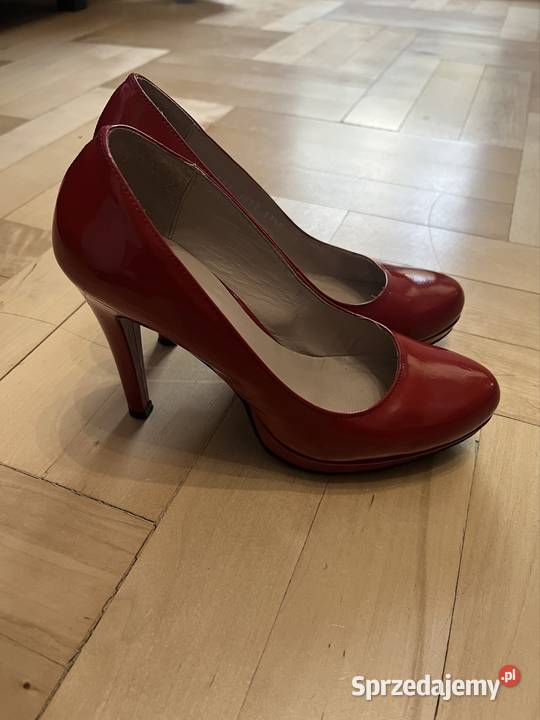 Buty szpilki Czerwone lakierowane Ryłko