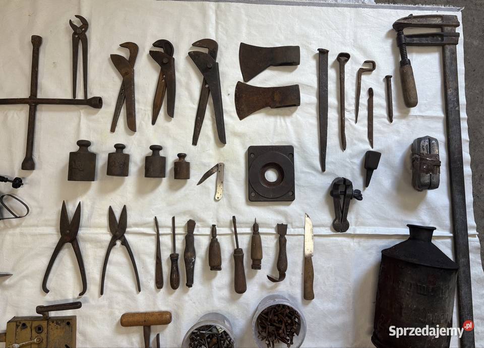 Starocie wykopki porządki zabytek Bielany Wrocławskie