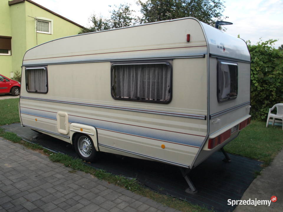 Przyczepa Kempingowa WILK 450 CI DeLuxe Przyczepy Ostrowite