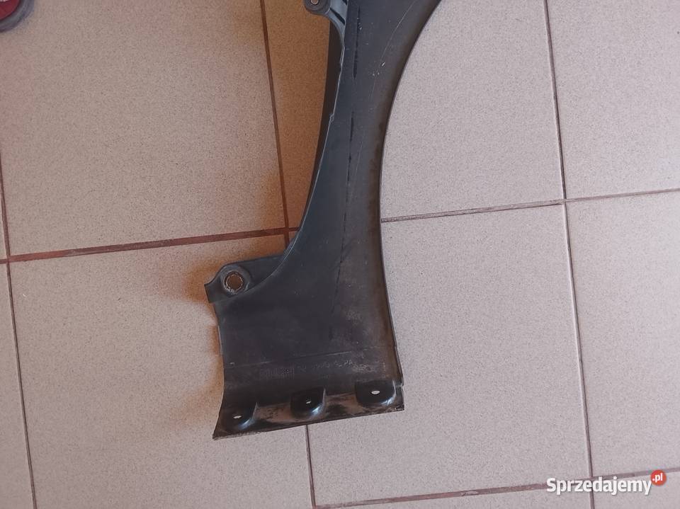 błotnik lewy peugeot 307sw