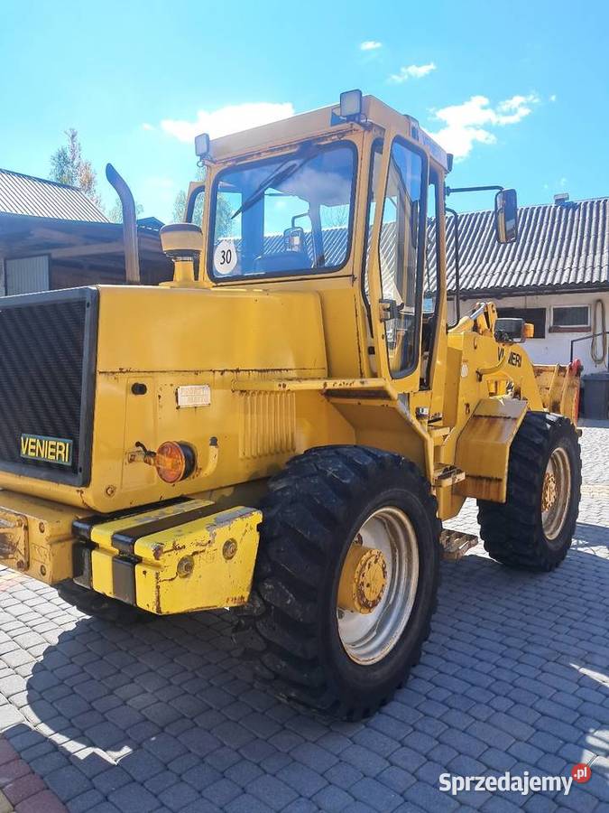 Ładowarka kołowa Venieri VF663 atlas liebherr Huta Nowa