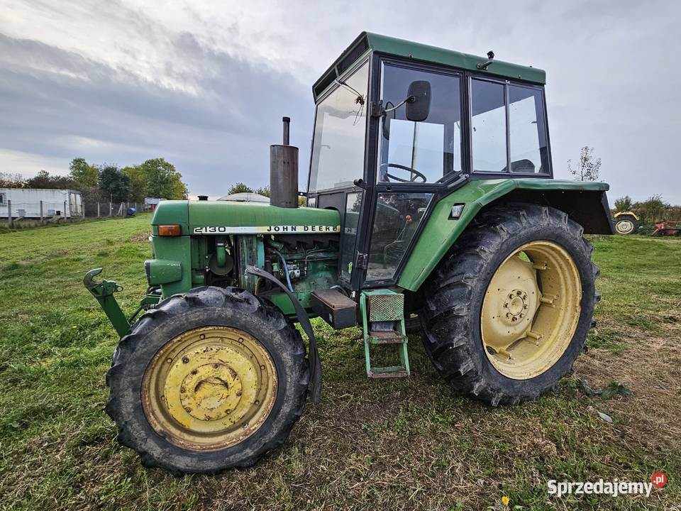 john deere 2130 uszkodzony Ciągniki Sufczyn