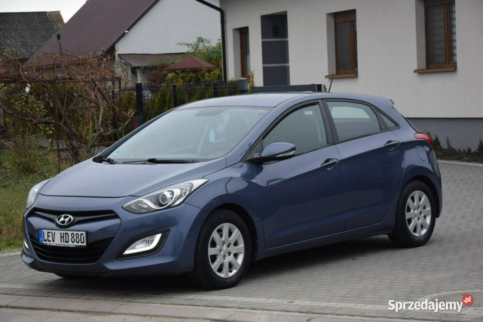 Hyundai i30 14B Klima Navi Kamer 2 Kpl Kół nieuszkodzony sprzedam