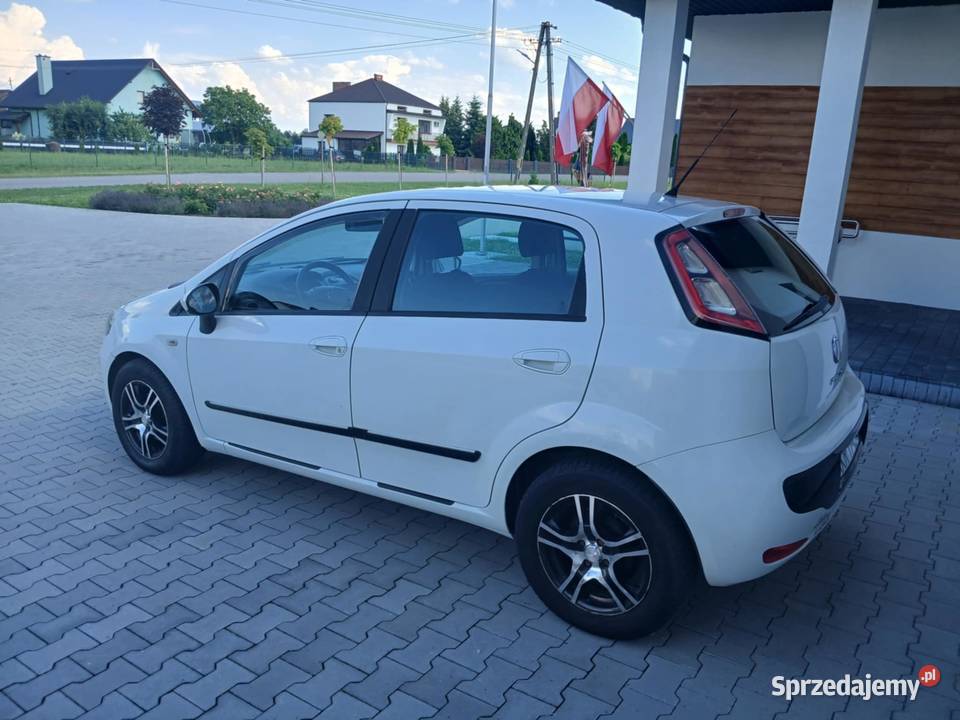 Fiat Punto EVO 2011 14 benzyna 185 Klima Okazja podkarpackie sprzedam