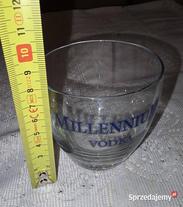 Szklaneczka literatka Millennium do kolekcji Sosnowiec