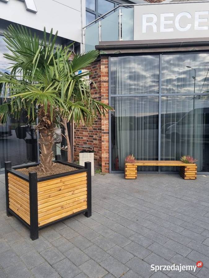 Ławka ogrodowa drewniana sprzedam