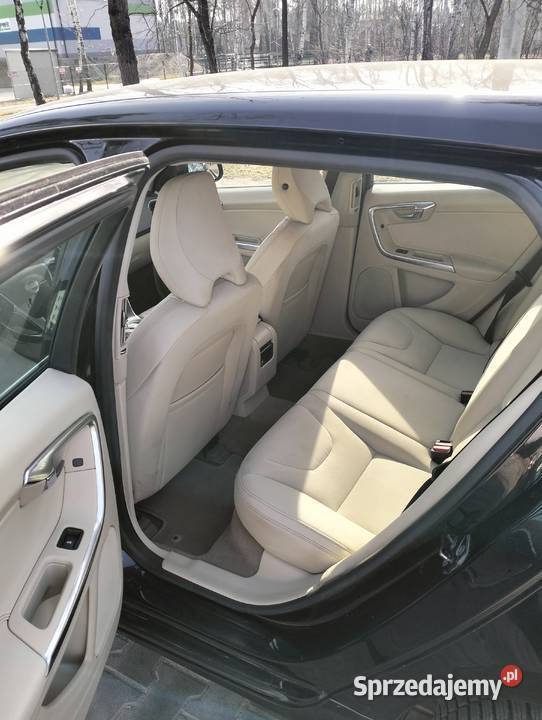 Sprzedam V60 20 D3 163 Ząbki