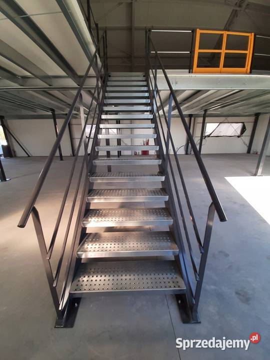 PODEST MAGAZYNOWY P2 70m2 ANTRESOLA PIĘTRO Pelplin sprzedam