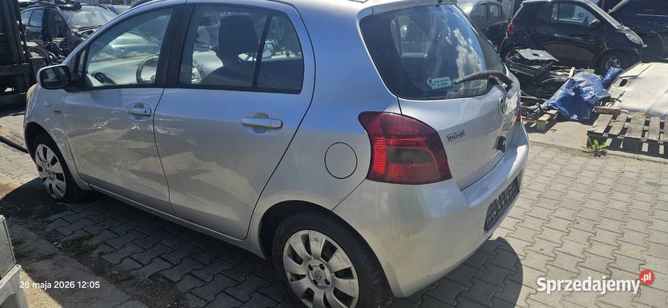 Zderzak tył tylny Toyota Yaris II przedlift Słońsk