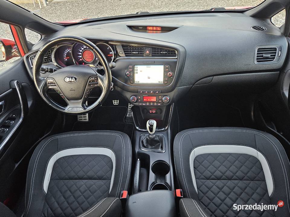 Full Super Stan GtLine navi kamera Cee'd Ładna