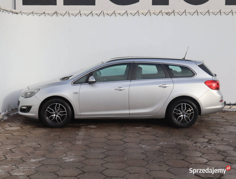 Opel Astra 14 T ASR (kontrola trakcji) Łódź sprzedam