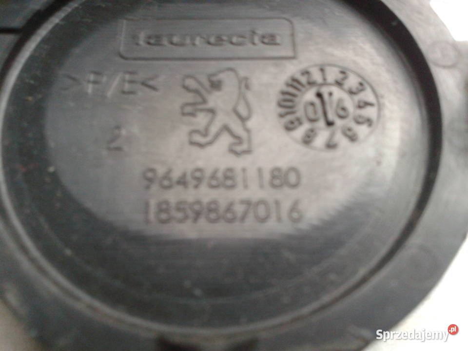 PEUGEOT 207 HB ZAŚLEPKA HAKA HAK ZDERZAK TYŁ sprzedam