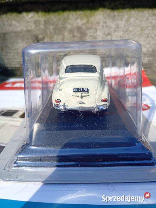 WARSZAWA M20 Garbuska Pobieda Legendy FSO model