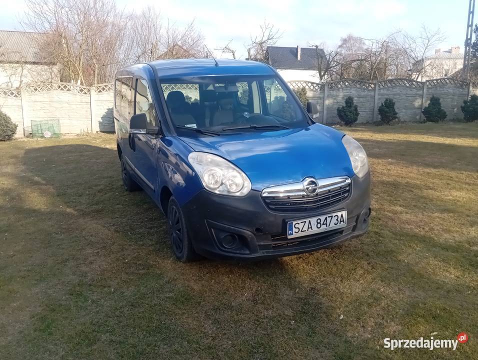 Opel Combo 13 cdti 2012 Faktura VAT 23 Rok produkcji 2012 Szczekociny