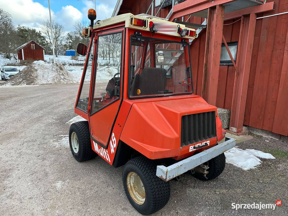 Ciągnik górski 4x4 nośnik narzędzi traktor Piwniczna-Zdrój