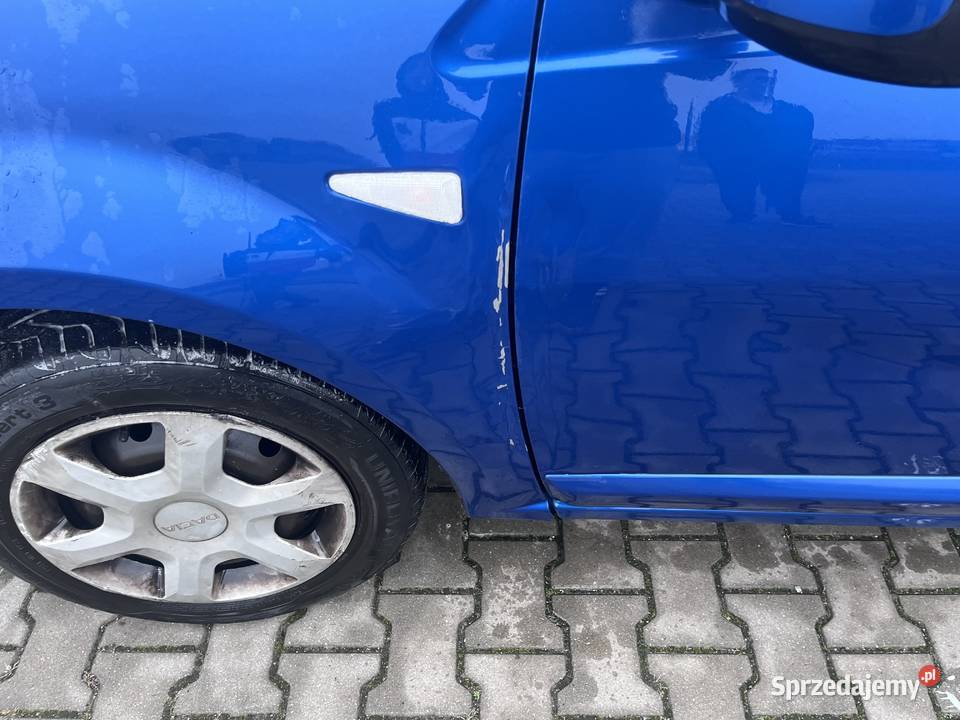 Dacia Sandero 15 dCi 2009 1461cm3 Skoki