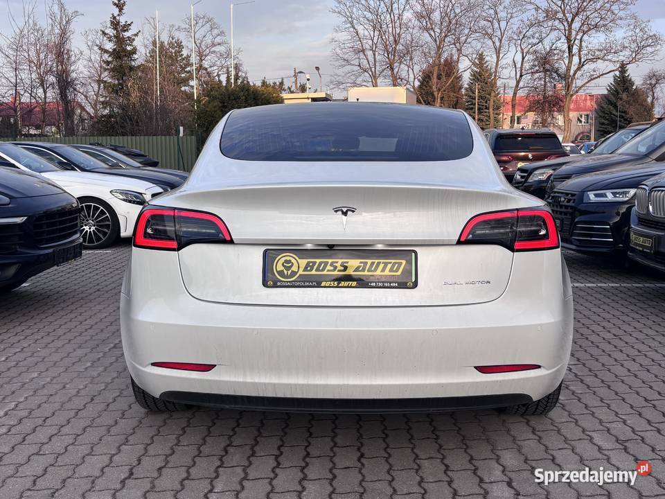 Tesla Model 3 2020 Rok produkcji 2020 Warszawa sprzedam