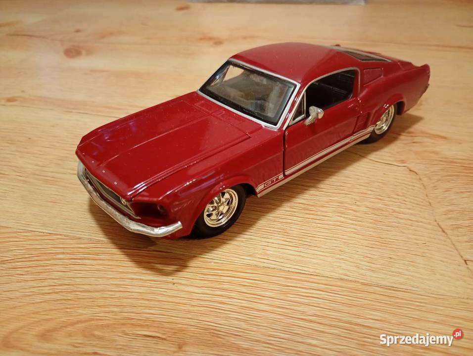 1967 FORD MUSTANG GT FASTBACK Maisto 124 model sprzedam