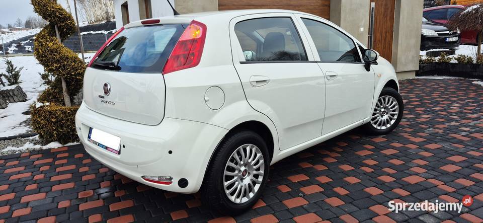 FIAT PUNTO EVO 2015 5 DRZWI 14 8V LPG KRAJOWY welurowa tapicerka Punto Evo