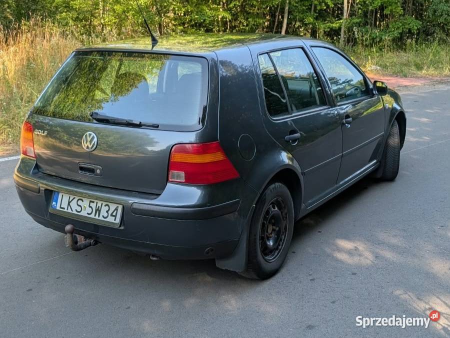 Volkswagen VW Golf 4 IV 14 16v 2001 benzyna LPG Rok produkcji 2001 Krasnystaw sprzedam