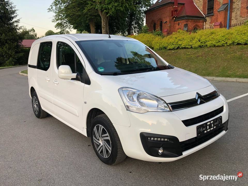 CITROEN BERLINGO 2017r 16 100 ZADBANE AUTO Citroën