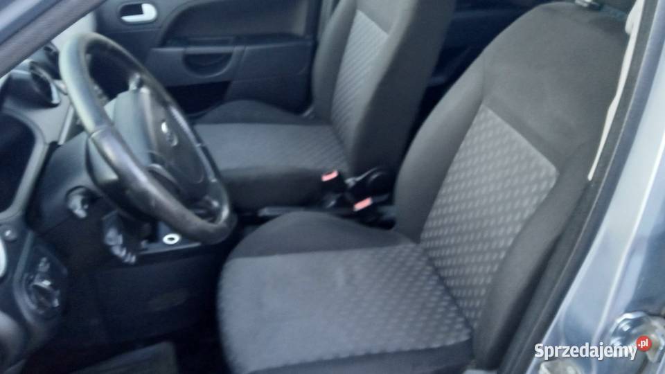 FORD FIESTA 14GAZ 70KM Kraków