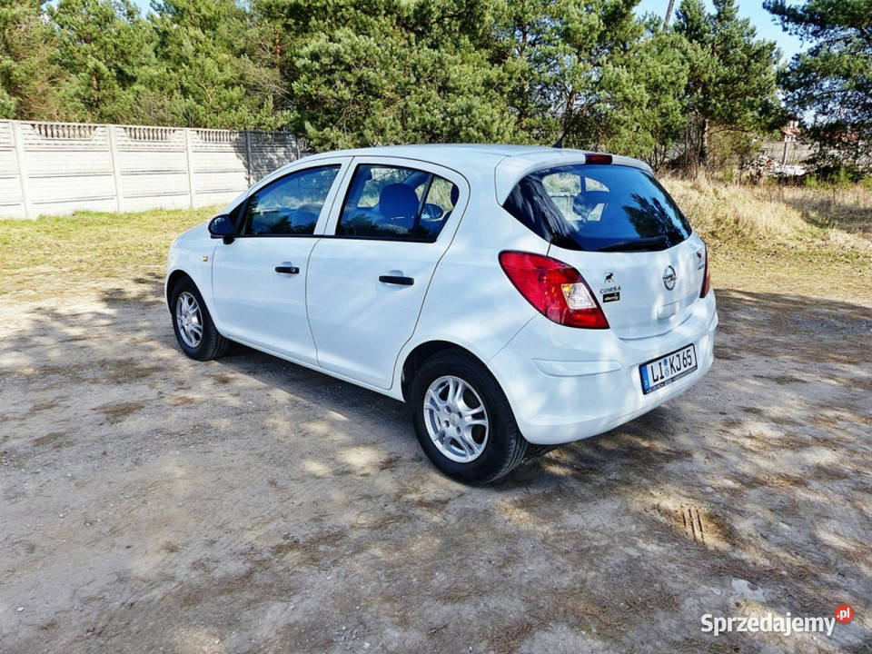 Opel Corsa 12 16V SELECTIONKlimaElektrykaAluMały ASR (kontrola trakcji) Piła