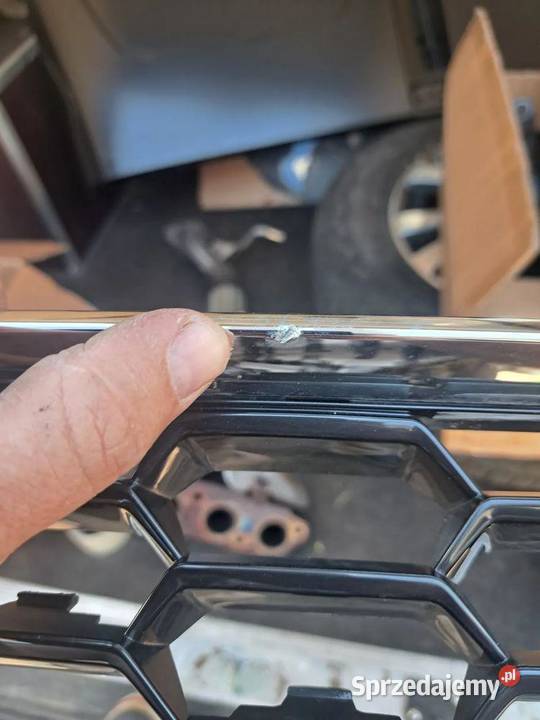 Grill Atrapa Chłodnicy Audi A3 8Y 8Y0853651A osobowe dolnośląskie