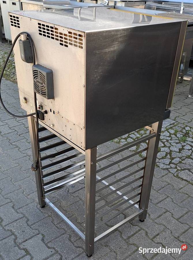 PIEC KONWEKCYJNOPAROWY Z PODSTAWĄ UNOX XF 135 Nowe Skalmierzyce