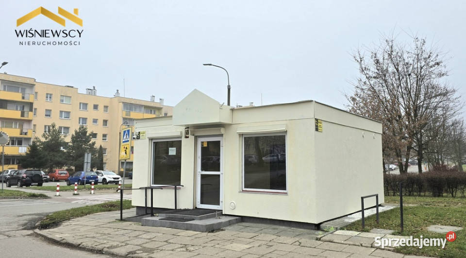 Pawilon handlowousługowy 3584 m Jarem Elbląg