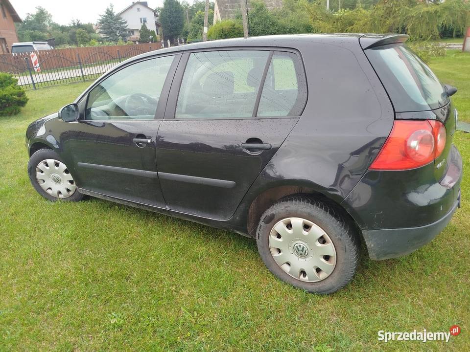 VW Golf V 5 drzwi