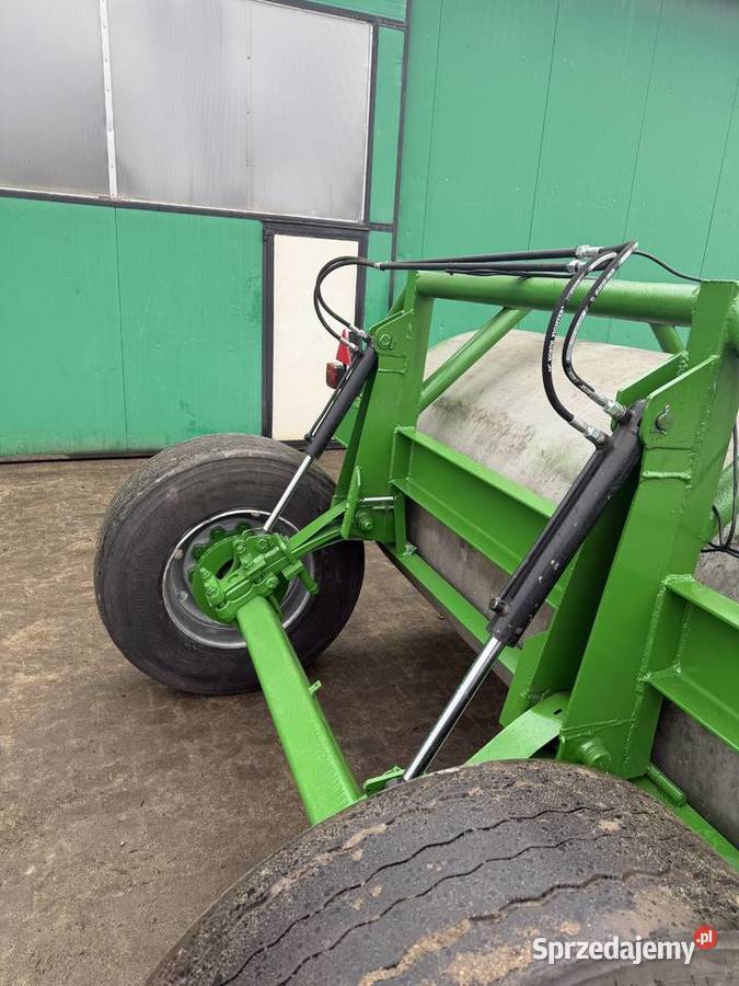 Walec łąkowy Włoszakowice