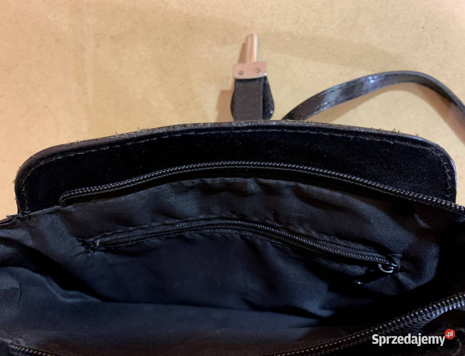 Torebka skórzana czarna 80 sprzedam