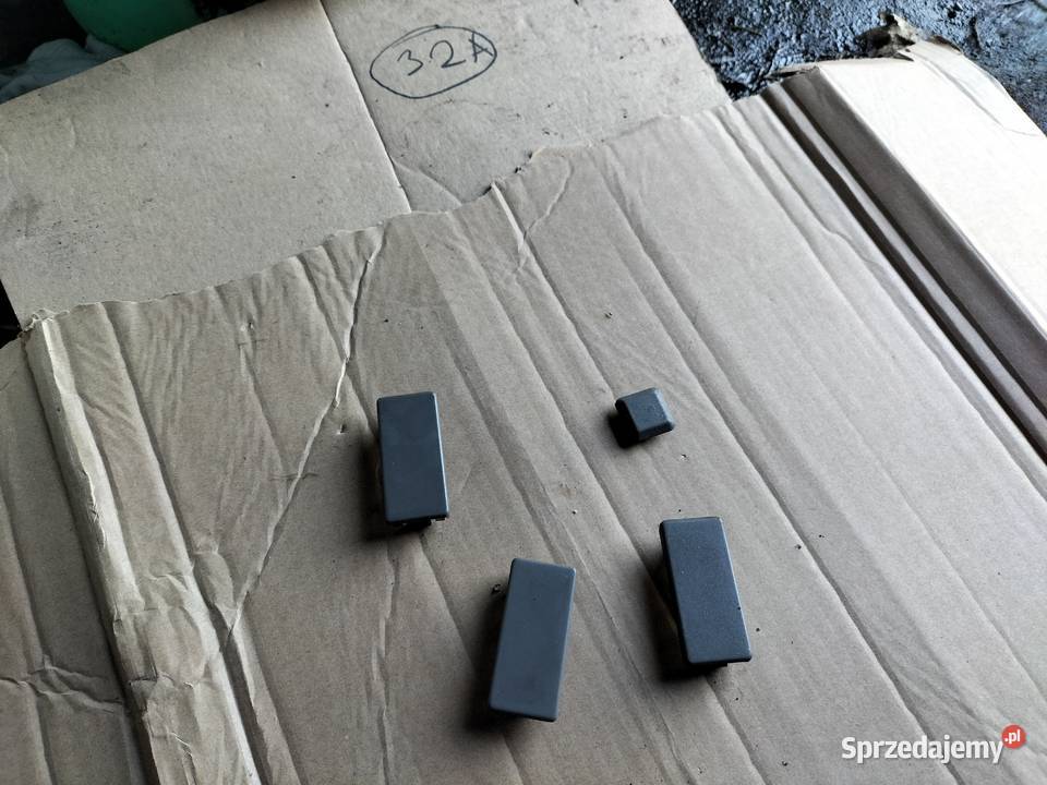 FIAT CC CINQUECENTO ZAŚLEPKA DSKI ROZDZIELCZEJ Kamień-Kolonia