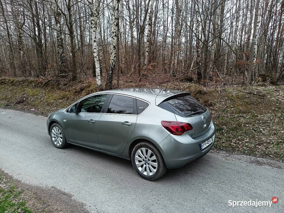 Opel astra j 17 CDTI 110KM Jawornik Polski