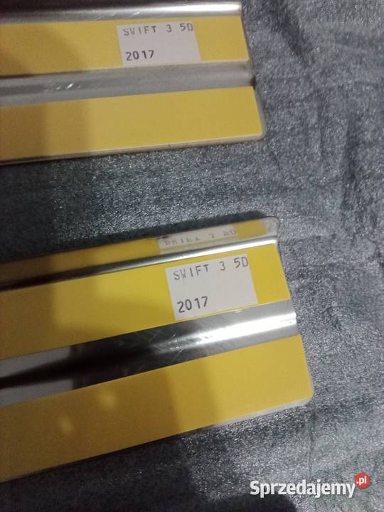 Suzuki Swift 3 5D listwy progowe progi Sosnowiec sprzedam