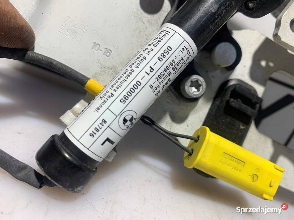 BMW F10 F11 ZAWIAS MASKI LEWY NABÓJ ORYGINAŁ osobowe