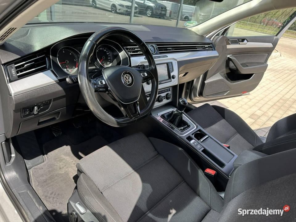 Volkswagen Passat Variant Nowy rozrząd Alu Navi światła do jazdy dziennej