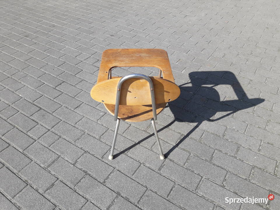 Krzesło dziecięce do karmienia z okresu PRL lata Antyki pomorskie Gdynia sprzedam