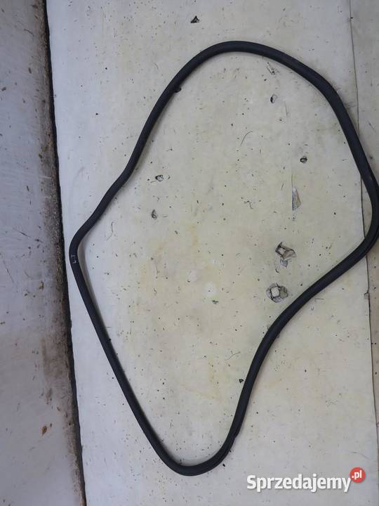 USZCZELKA DRZWI LEWY PRZÓD PEUGEOT 308 T9