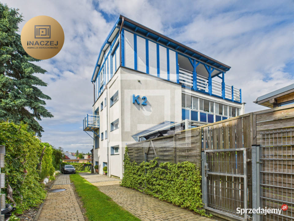 Dom wolnostojący 310m2 Jastrzębia Góra utwardzona sprzedam